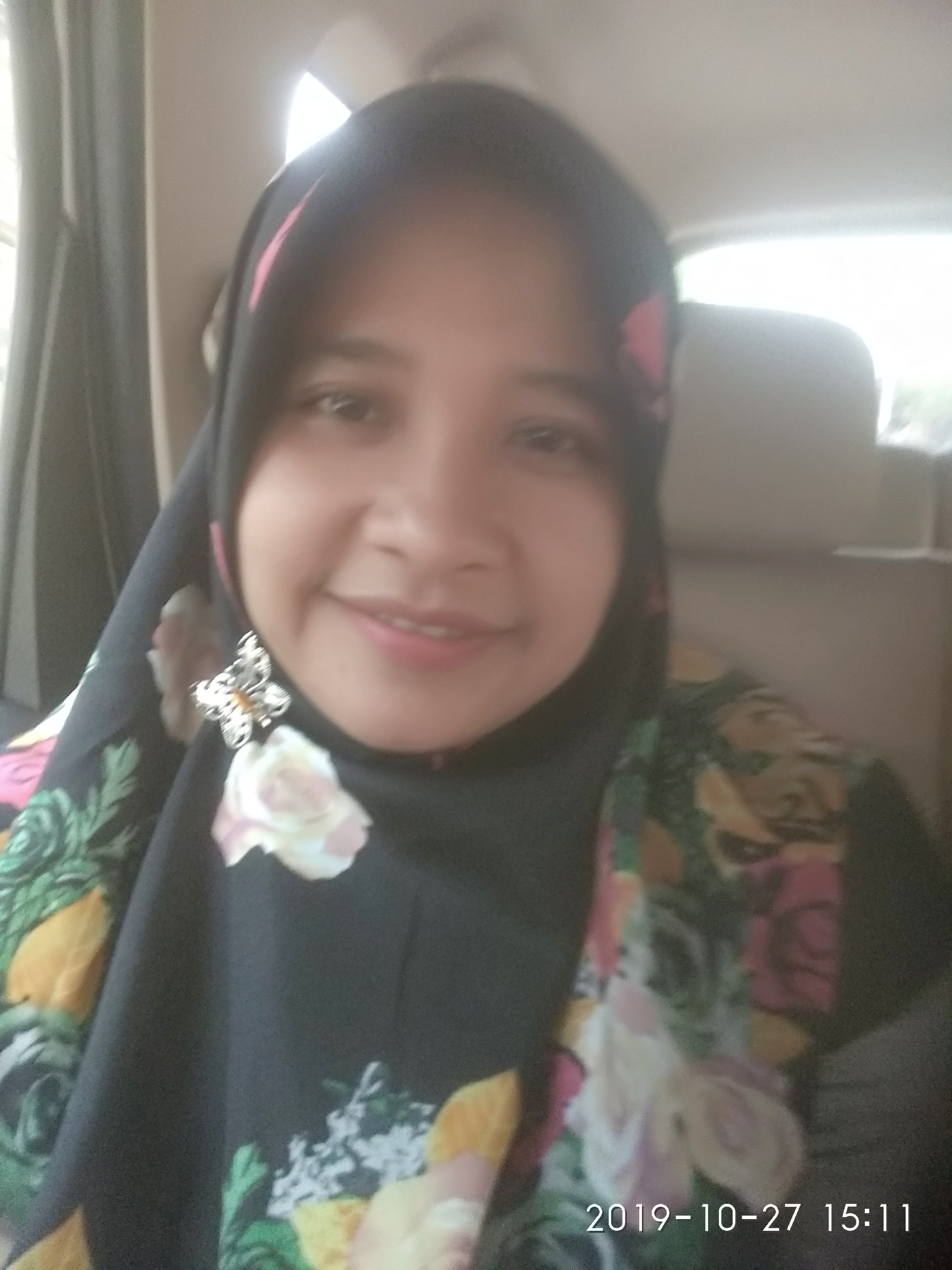 NENI MARIA USMAWATI