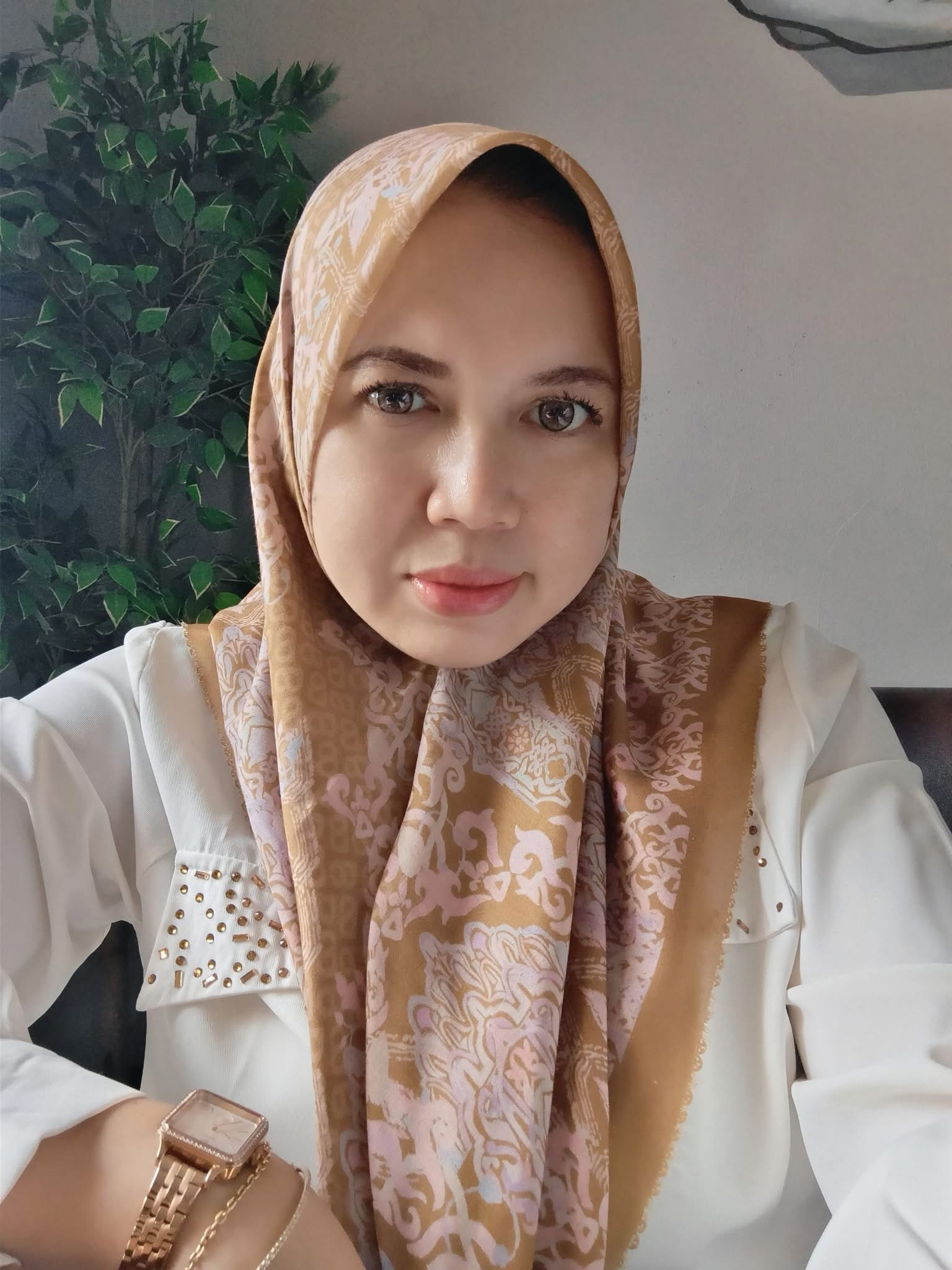 Nia Pujiawati 