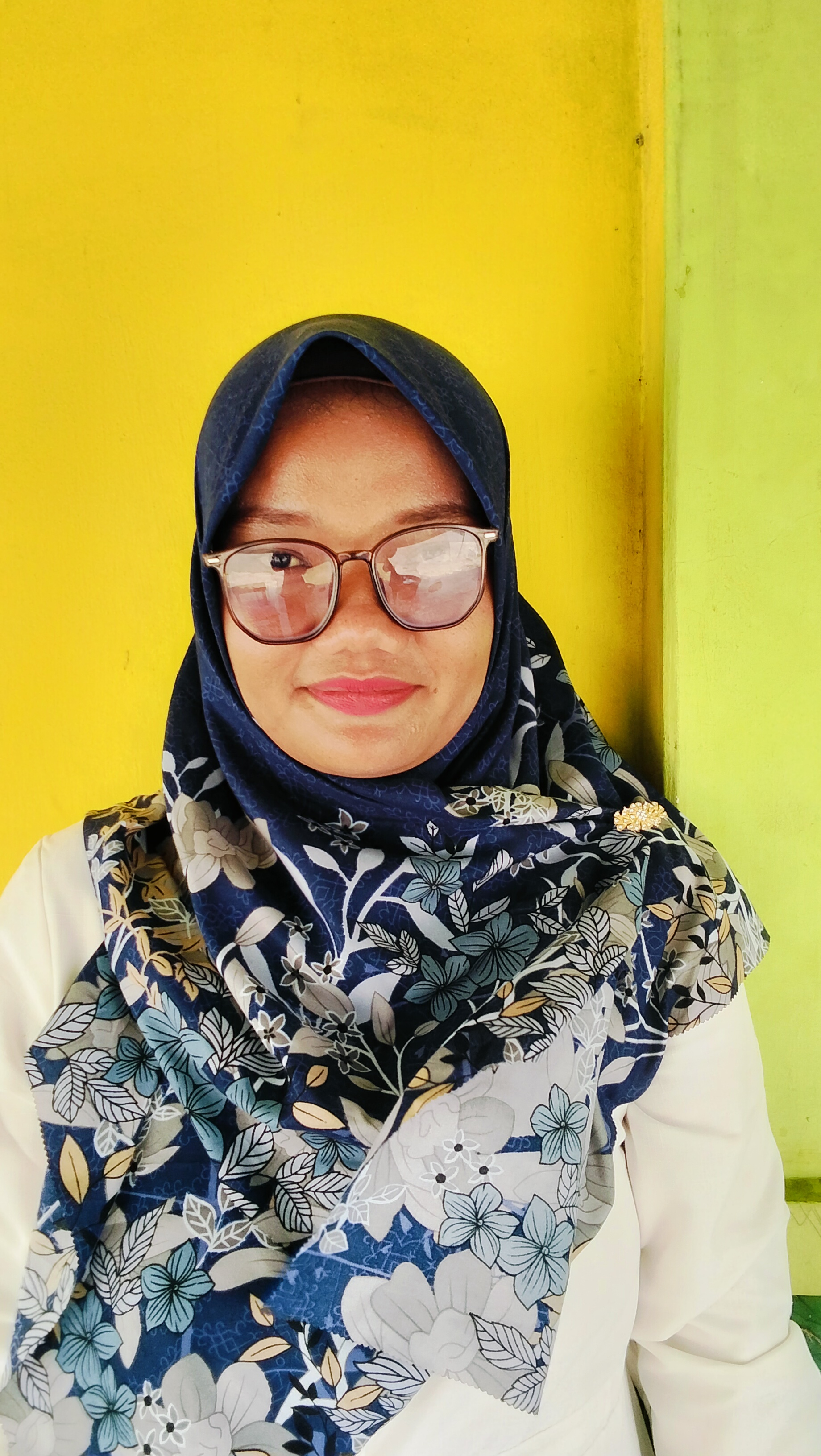 Nining Nurnaningsih