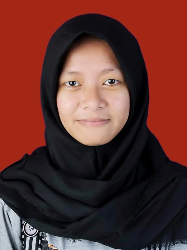 RIA QOMARIYAH