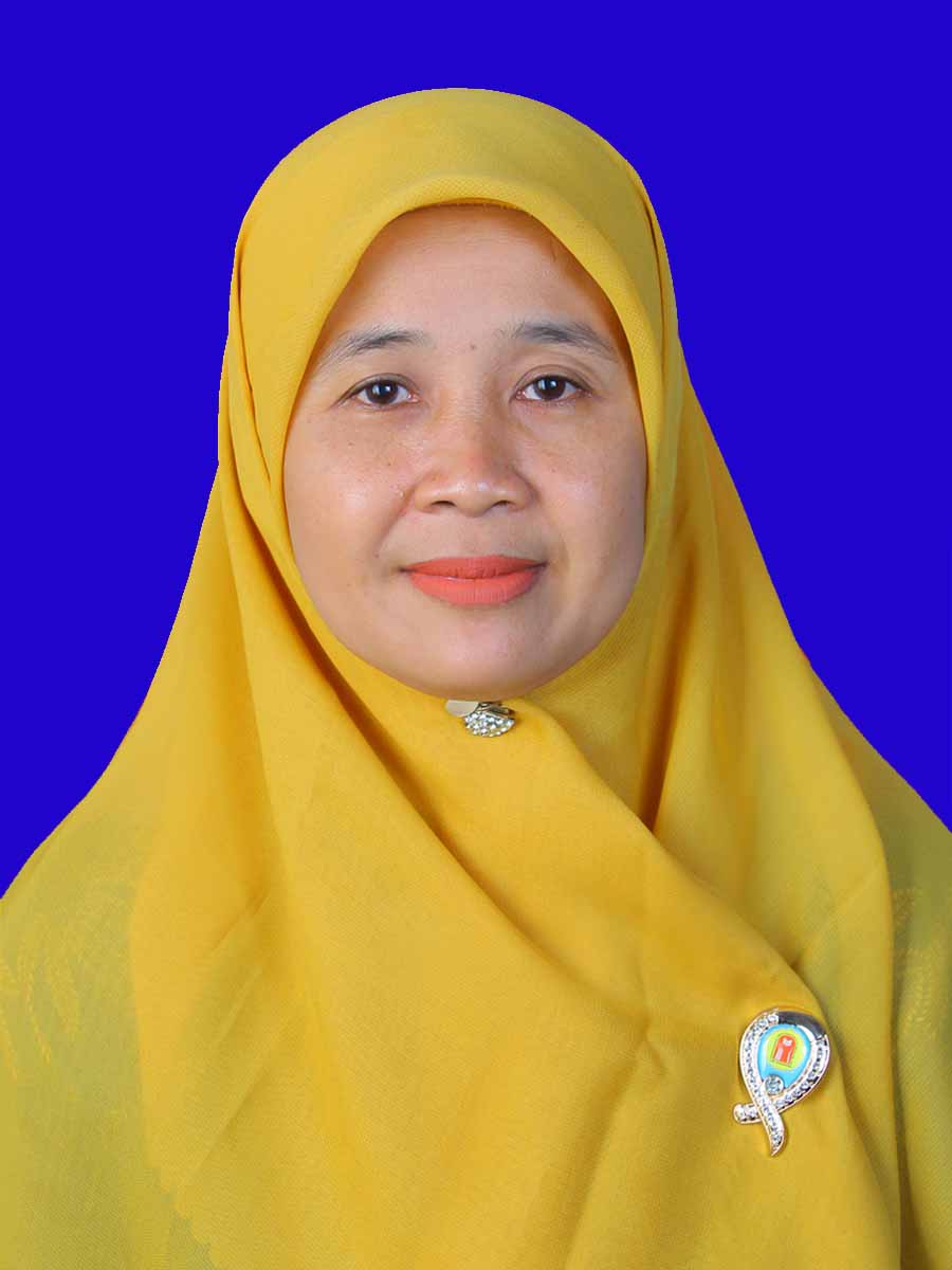 CUCU KOMARIYAH