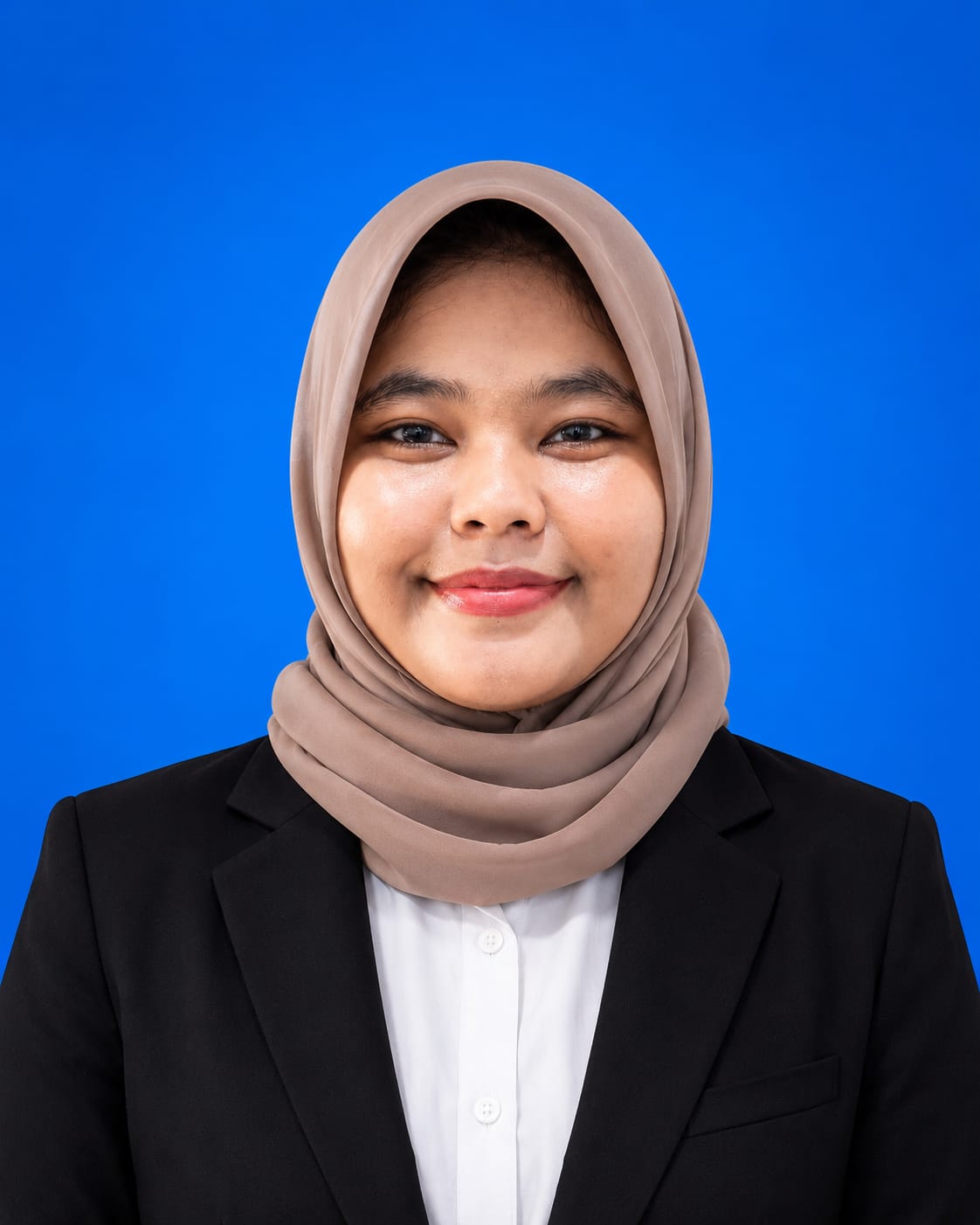 LUSI OKTAVIA AZIZAH