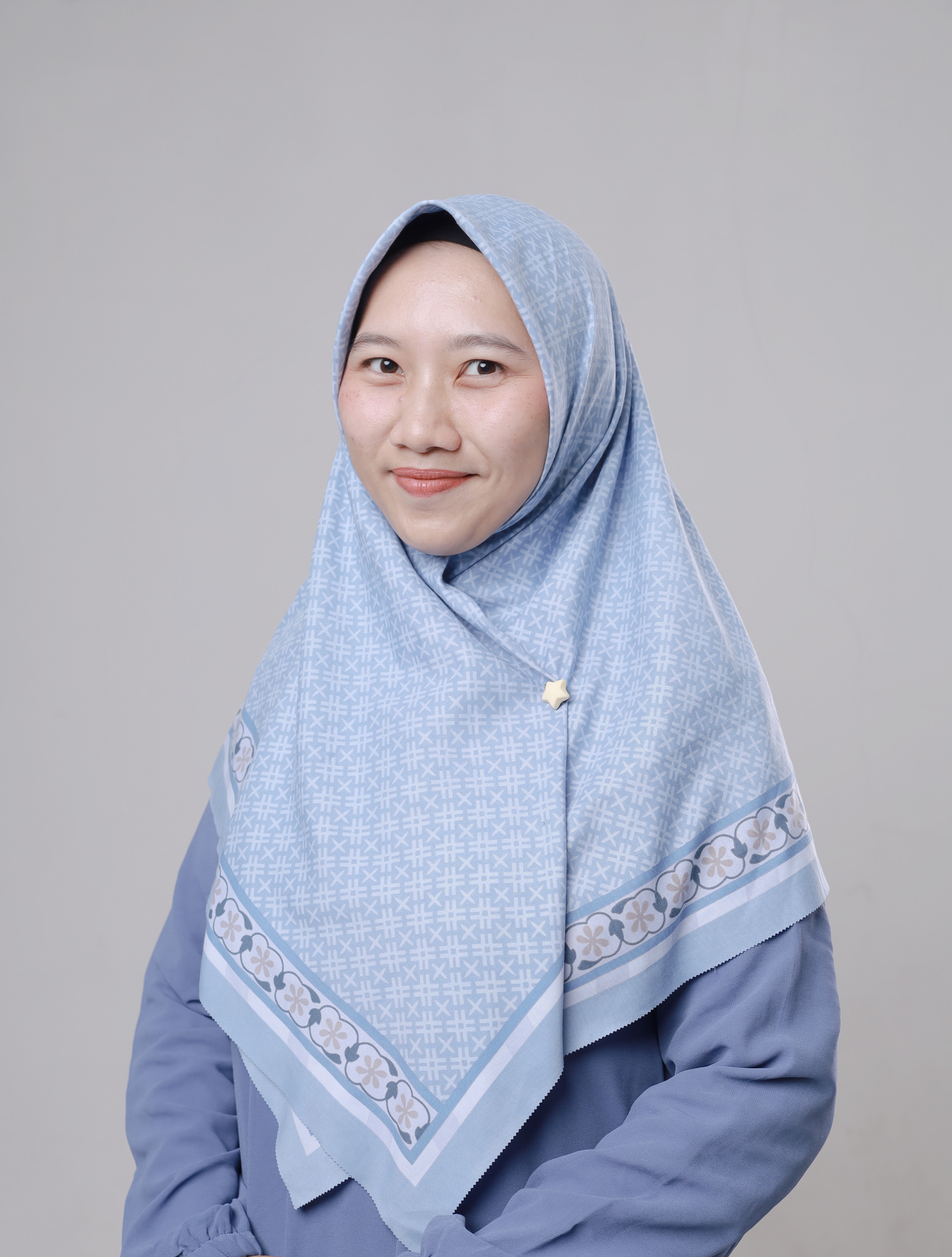 Nury Kusumah Fadholy 