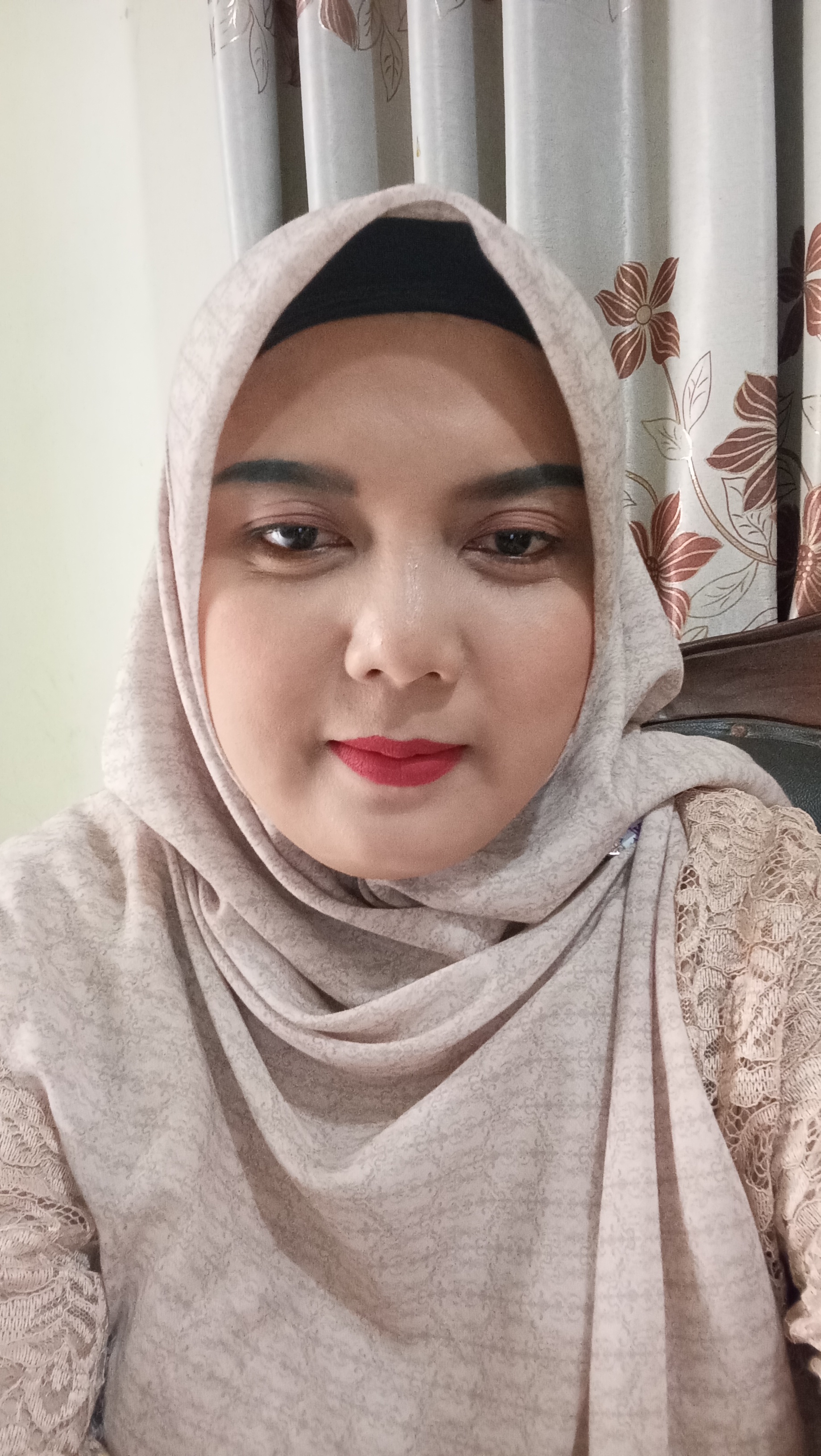 Nia Rahmanilah 
